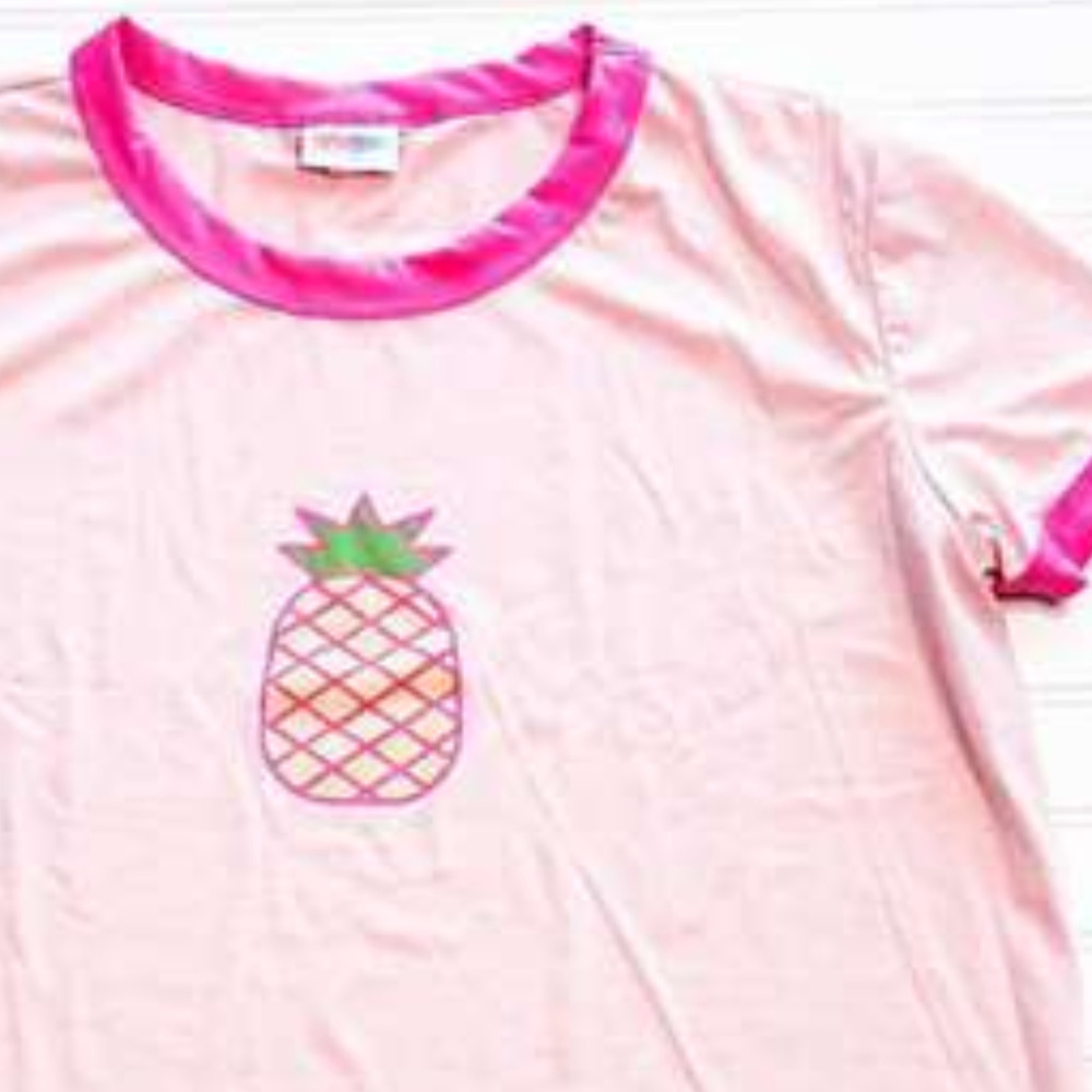 Lularoe 2XL Liv Graphic T Shirt Pineapple Pink